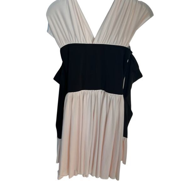 NWT ROMANTIC PEASANT lovers COMMENSE dress M cream black - Picture 5 of 5